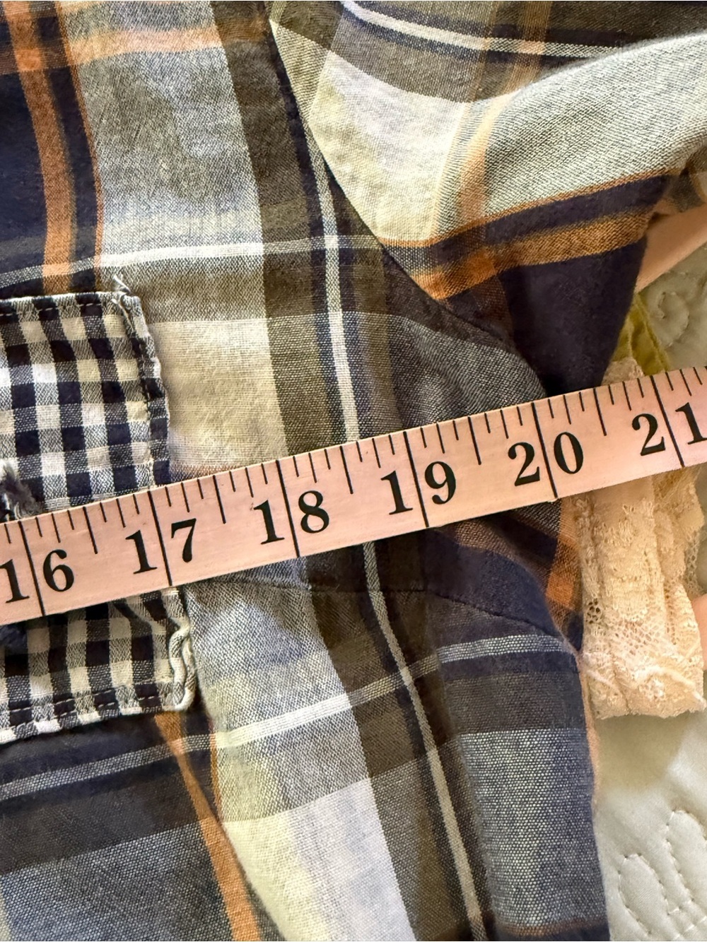 Brooks & Dunn Upcycled Plaid Shirt Blouse Large - Picture 8 of 9